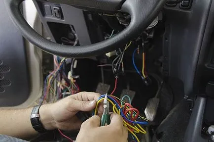 Instrucțiuni cum să eliminați alarma complet din mașină cu propriile lor mâini (eliminați) Instrucțiuni cum să eliminați alarma complet din mașină cu propriile lor mâini