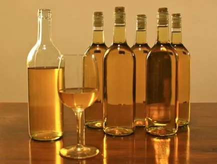 Efectuarea de vin de mere la domiciliu