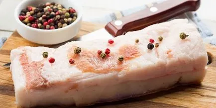Cum de a fuma bacon - retete delicioase marinată și metode de gătit la domiciliu