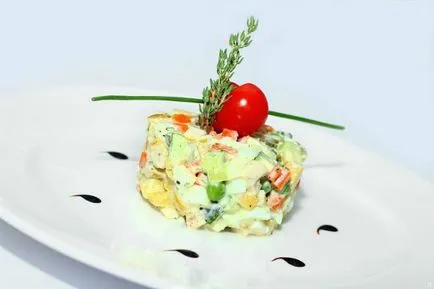 Cum frumos pentru a decora salate cu fotografiile lor hands-pas (salate) Cum frumos pentru a decora salate cu mâinile-pas fotografia lor