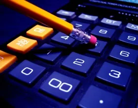Cum de a găsi înălțimea unui triunghi dreptunghic (găsit) Cum de a găsi înălțimea unui triunghi dreptunghic