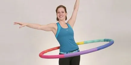 Cum să învețe să transforme Hula Hoop pe lecții de slăbire talie cu imagini video