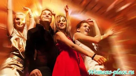 Cum să te îmbraci pentru partea de sus disco 12 sfaturi pentru imaginea clubului, femeie - e loc (rochie) Cum să te îmbraci pentru partea de sus disco 12 sfaturi pentru imaginea clubului, femeie - locația