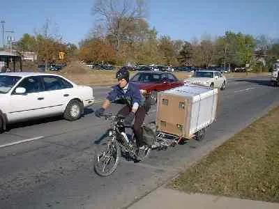 Ca frigider de transport posibil pentru a transporta frigider situată (frigider ca un transport pentru a transporta frigider situată frigider de transport) Cum de a transporta frigider putem transporta frigider situată