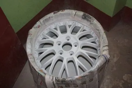 Cum să picteze jantelor cu mâinile lor, beneficiile automobilist