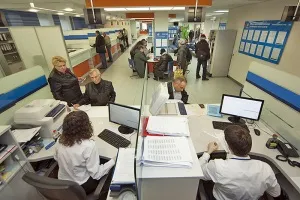 Cum se ajunge la han la un individ prin intermediul site-ului internet al taxei, serviciile publice