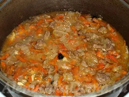 Cum de a găti rețeta carne de porc Pilaf cu o fotografie