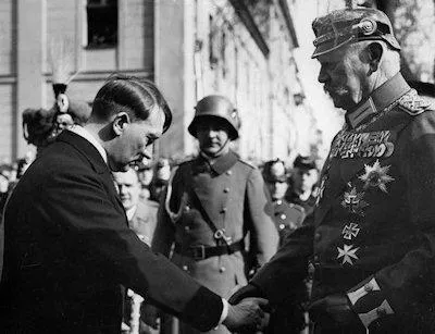 Hitler a venit la putere