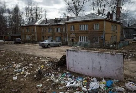 Prognozele Vladislav Zhukovsky 100-115 ruble per dolar, sărăcia totală, o medie reală revoltă (criză în România în 2015) Prognozele Vladislav Zhukovsky 100-115 ruble per dolar, sărăcia totală, o medie revoltă reală