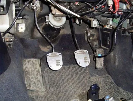 Cum sunt pedalele în sfaturi auto pentru începători (ambele situate pe pedala în mecanica auto) Cum sunt pedalele în sfaturi auto pentru începători