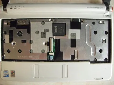 Cum să demontați și curățați praful de pe laptop acer - ghid pas cu pas