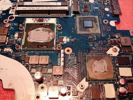 Cum să demontați și curățați laptop Acer aspiră 5750g mâinile proprii, maestru de lipit