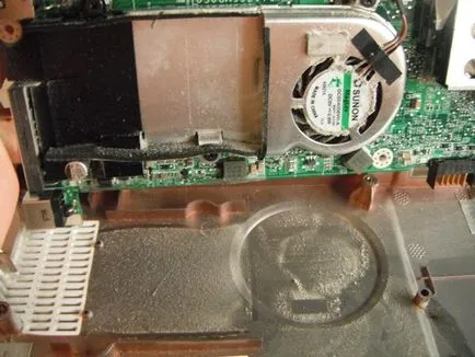 Cum să demontați și curățați praful de pe laptop acer - ghid pas cu pas