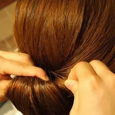 Cum de a face un pachet frumos de păr de pe cap timp de 5 minute, ideea de Inepta, revista (modul de a face un pachet) Cum de a face un pachet frumos de păr de pe cap timp de 5 minute, idei pentru cele mai inepte, revista