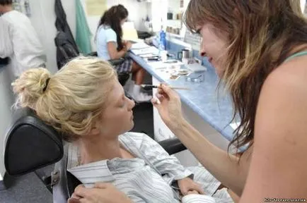 Ca serial TV filmat H2O, sirenelor (Fiecare scală a fost lipit) Ca serial TV filmat H2O adăuga doar apă, sirenele