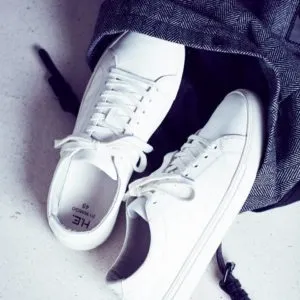 Cum să se spele corect Adidași 5 moduri (adidași de spălare corect) Cum să se spele corect Adidași 5 moduri