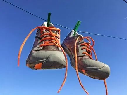 Cum să se spele corect Adidași 5 moduri (dreapta) Cum să se spele corect Adidași 5 moduri