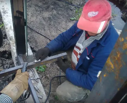 Ca poarta țevii profilului de sudură - fabricare carcasă cum să facă și desen (tub) Ca poarta țevii profilului de sudură - fabricare carcasă pentru a crea un desen și