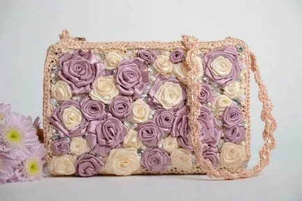 Cum de a decora un sac de piele vechi cu mâinile lor, opțiunile de decorare cu broderii, flori și (piele) Cum de a decora un sac de piele vechi cu mâinile lor, opțiunile de decorare cu broderii, flori și