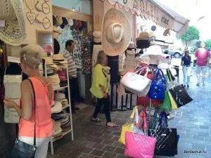 Ca o persoană interesată în primele cuvinte