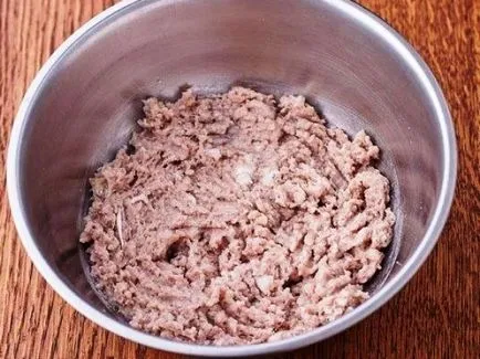 Cartofi umplute cu carne