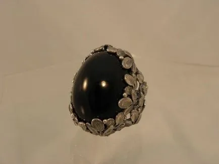 De ce picătură pietrele din ring - în cazul în care a pierdut sau găsit, diamant, chihlimbar și alte pietre () De ce picătură pietrele din ring - în cazul în care a pierdut sau găsit, diamant, chihlimbar și alte