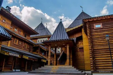 Kolomenskoye - Muzeu-Reserve, o plimbare în parc, București