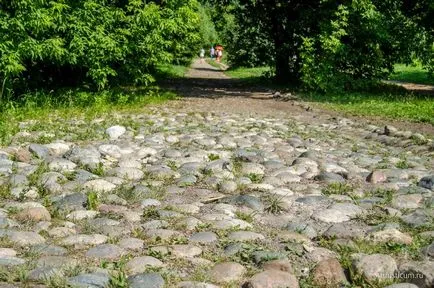 Kolomenskoye - Muzeu-Reserve, o plimbare în parc, București