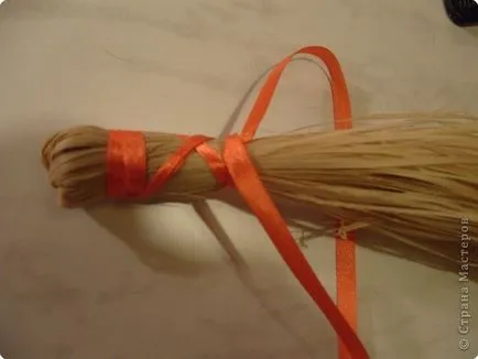 Cal zlatogrivy - MK, artiști țară