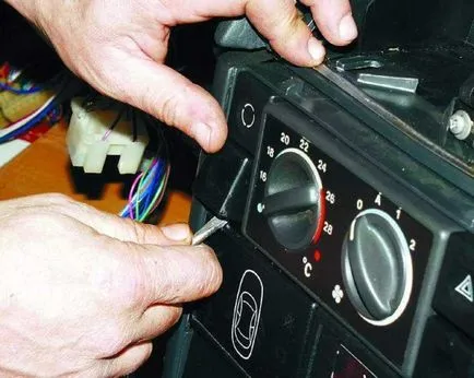 controler de aragaz în 2110 în schimbare propriile sale mâini, masteravaza