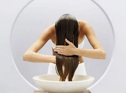 Urzica par - retete de fonduri și utilizarea principiului (ingredientele se amestecă cauza) păr Urzica - înseamnă rețete și utilizare