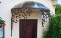 Porticului de metal cu mâinile lor cum să gătească și să facă o fotografie și un desen (mână) Porticului de metal cu mâinile lor cum să gătească și să facă o fotografie și desen