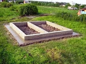 cotete pentru găini construcția și amenajarea casei, cu mâinile și stilou pentru puii de găină, fotografii