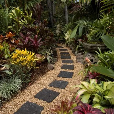 Amenajare a teritoriului urmări - 65 idei foto, modul de a decora pasarelă la casa
