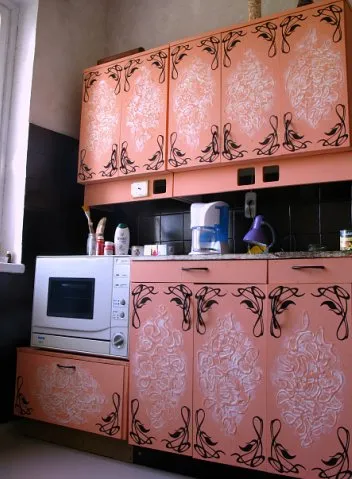 Restaurare de unități de bucătărie (42 poze) cum să transforme mobilier vechi cu propriile sale mâini