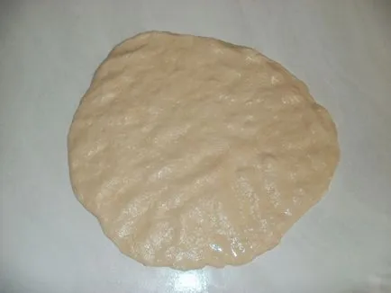reteta Tat cum să se pregătească de casă belyashi, delicios cu carne tocată (aluat de drojdie pentru Tat) reteta Tat cum să pregătească belyashi de casă, delicioase cu carne tocată