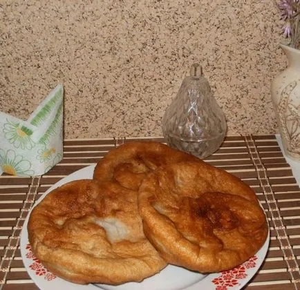 reteta Tat cum să se pregătească de casă, belyashi delicioase cu umplutura (reteta Tat) reteta Tat cum să pregătească belyashi de casă, delicioase cu carne tocată