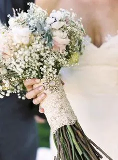 Cel mai bun buchet de iarnă cu mâinile lor (lor) Cel mai bun buchet de iarnă cu mâinile lor