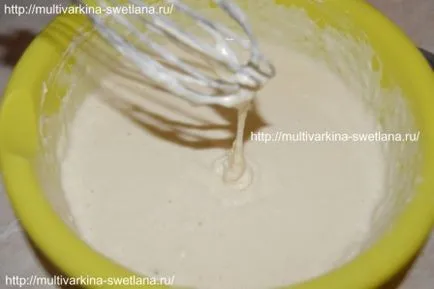 Îmi place să gătesc clătite delicate fără lapte, cum ar fi gătit