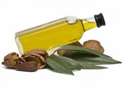 Ulei de migdale pentru vergeturi