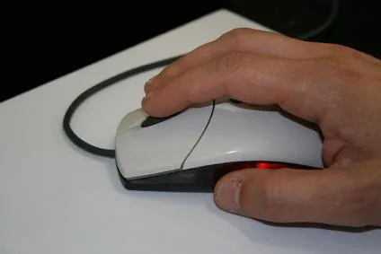 Mouse-ul nu răspunde la clicuri Depanarea