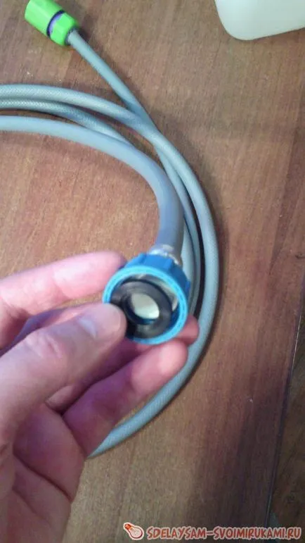 Mini - Masina se spele pe mâini, o clasă de master cu mâinile lor (masina) Mini - Masina se spele pe mâini, o clasă de master, cu propriile lor mâini