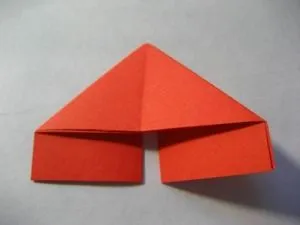 Ansamblu circuit de flori origami modular