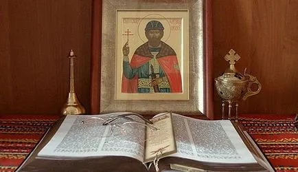 Rugăciunea și Ustinov de la Chiprian vrăjitoria, vrăjitorie și a corupției