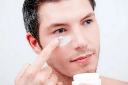 Produse cosmetice pentru modul de a alege crema de fata de barbati (de sex masculin) Produse cosmetice pentru modul de a alege crema de fata pentru barbati