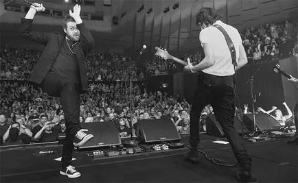 Pentru a „postere picnic“ 29 iulie va Kasabian, mânji și „topi gheața“ (Billboard) Pentru a „postere picnic“ 29 iulie va Kasabian, mânji și „topi gheața“