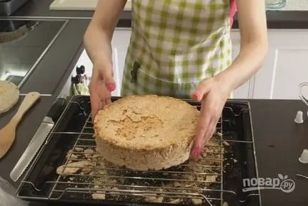 Acest tort Kiev - pas cu pas reteta cu fotografii de pe