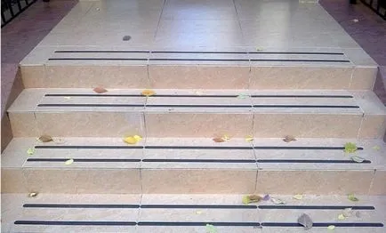 etapele de instrucțiuni pas cu placarea pas, portalul de construcție