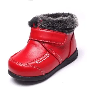Pantofi de dimensiuni potrivite pentru primii pași Komorowski (potrivite) Pantofi de dimensiuni potrivite pentru primii pași Komorowski