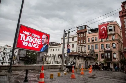 Ei o numesc democratie, dar toate au nevoie (dar încă) Ei o numesc democratie, dar toate au nevoie